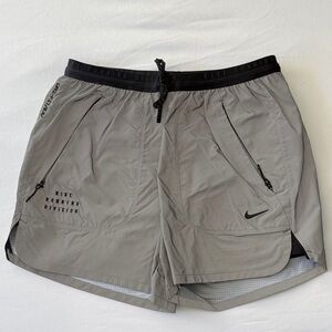 Nike Men’s Dri-Fit 4” Reflect 2 in 1 Short
